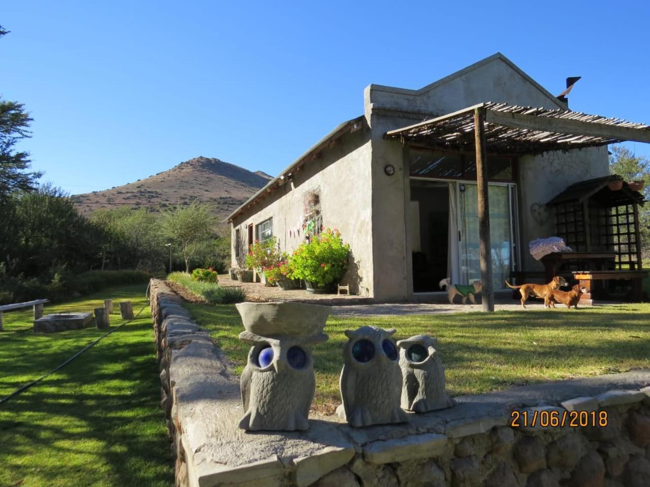 Waterval Farmstay Graaff Reinet Exterior photo